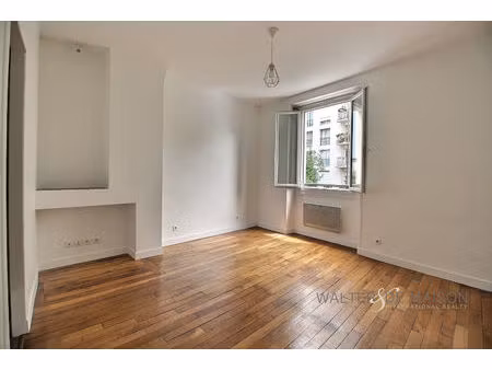 studio 22 05m2 paris 12