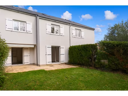 maison située à chatou 132 m2 au sol et 94 m² carrez - jardin de 80 m² à 10 mn rer