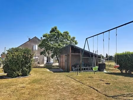 maison 4 pièces 120m² sur 917m² de terrain proche provins