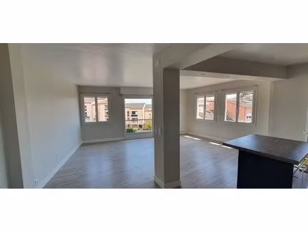 location appartement 3 pièces 75m² albi 81000
