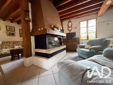 maison à laneuville-au-pont (52100)