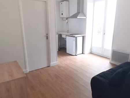 studio meublé à quimperle - 1 pièce(s) - 17 m2