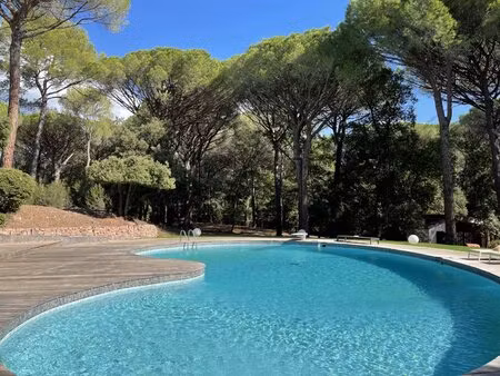 domaine de caractère [320 m2 ]avec 2 hectares - 5 suites  appartement indépendant et...