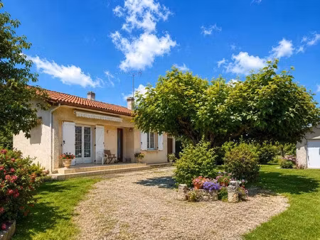 vente maison 4 pièces 84 m² à sainte-bazeille (47180)  145 000 €