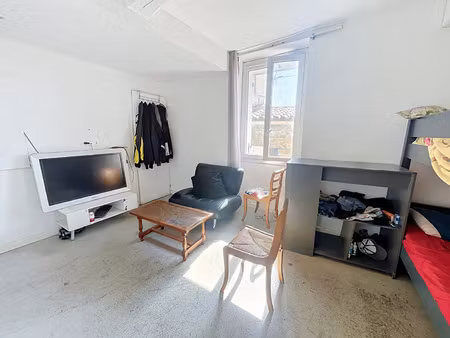 vente appartement 1 pièce 28 m² gardanne (13120)