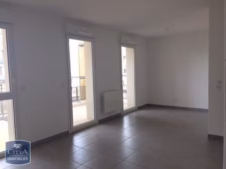 location appartement 1 pièce 31m² meyzieu 69330