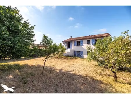 vente maison 5 pièces 126 m² à saint-pierre-de-chignac (24330)  184 939 €