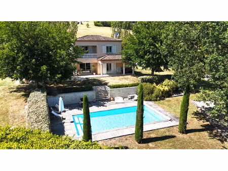 achat maison 7 pièces 166m²