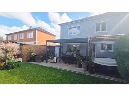 vente maison 4 pièces 83 m² à arras (62000)  198 000 €