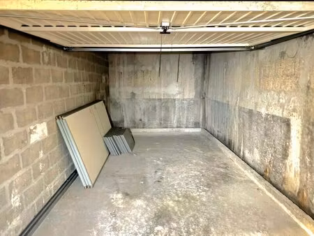 location entrepôt cagnes sur mer 06800 15m² à 30m²