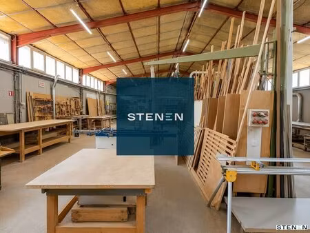 location local d’activités morieres les avignon 84310 1150m²