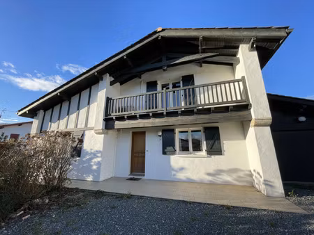location maison 5 pièces 121 m² à itxassou (64250)