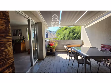 duplex 4 pièces - terrasse - possibilité garage.