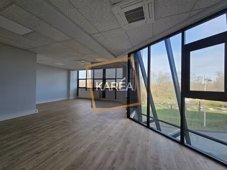 location bureaux 230 m²