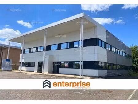 location bureaux 220 m²