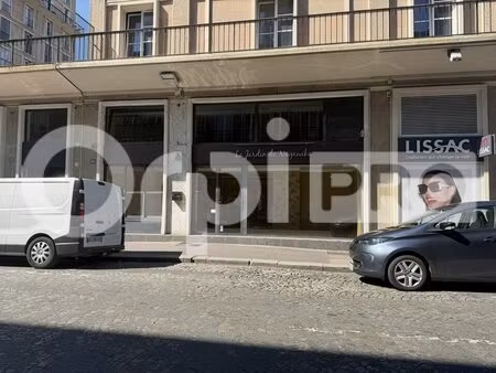 location commerce le havre 76600 135m²