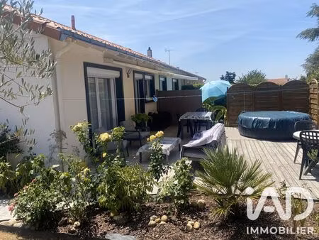 maison traditionnelle à cholet (49300)
