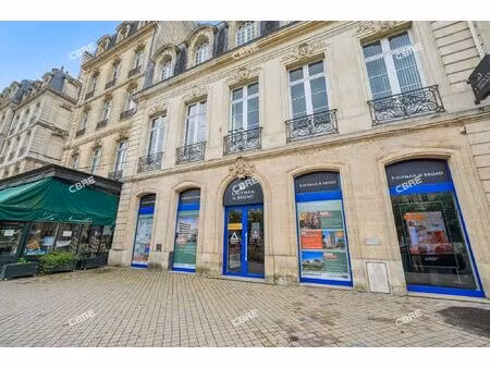 location local professionnel 944m² bordeaux 33000