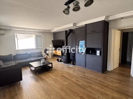maison 6 pièces - 183 m²