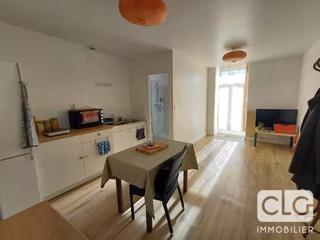 location appartement 2 pièces 32m²