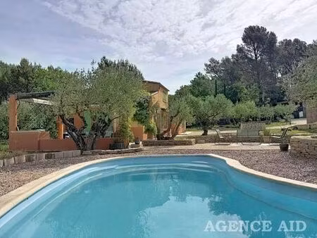 villa de luxe de 4 pièces en vente cuges-les-pins  france