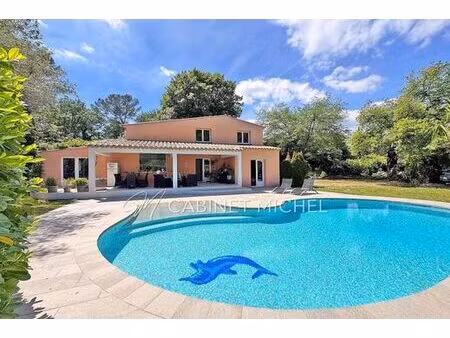 villa de luxe de 6 pièces en vente roquefort-les-pins  provence-alpes-côte d'azur