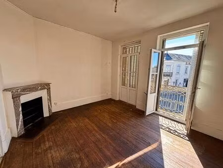 achat immeuble 134m² la charite sur loire 58400