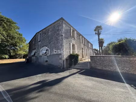 vente propriété 10 pièces 213 m² à rives-d'autise (85240)  259 000 €