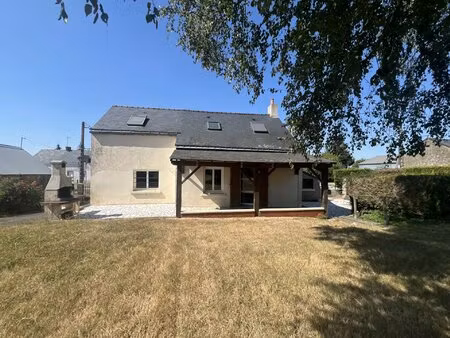 charmante maison de campagne avec beau terrain
