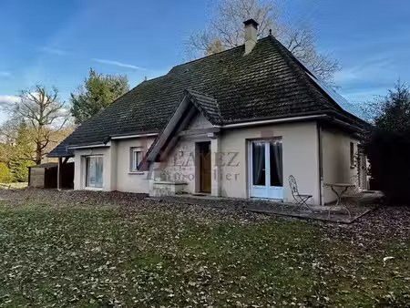vente propriété 8 pièces 154.54 m² à saint-priest-de-gimel (19800)  296 800 €