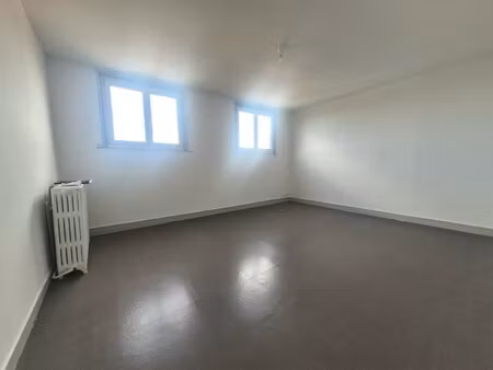 location appartement 1 pièce 28m² roubaix 59100