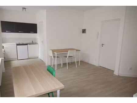 location appartement 1 pièce 27m² lille 59800