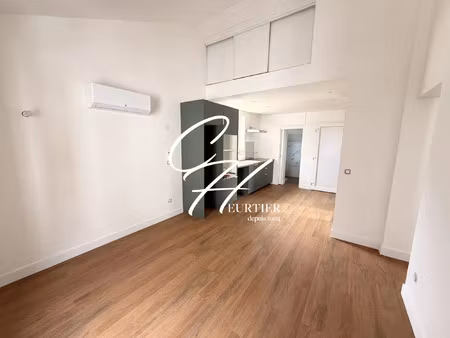 location appartement 3 pièces 47 m² à grenoble (38100)