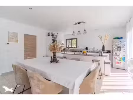 vente maison 4 pièces 98 m² à macau (33460)  304 000 €