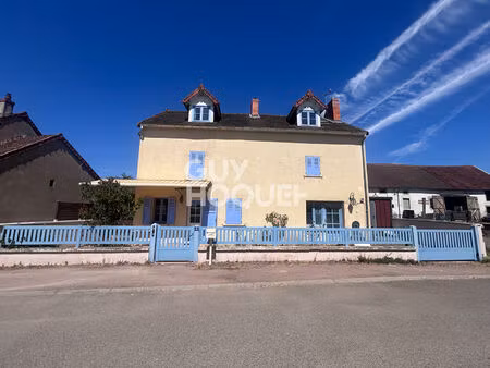 maison à vendre à tavernay - 4 chambres  calme et proche école