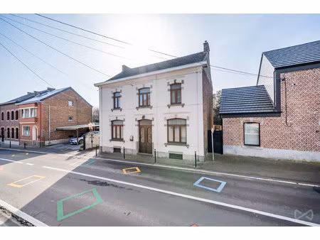 huis te koop in leuze met 5 slaapkamers