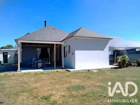 vente maison 5 pièces 106 m² à les chéris (50220)  312 000 €