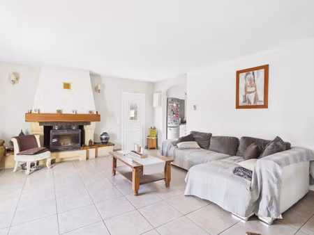 vente maison 6 pièces 120 m² pila-canale (20123)