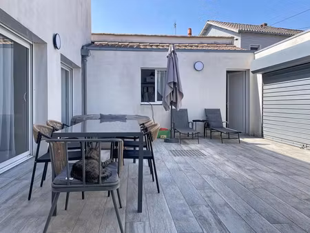 vente maison 3 pièces 110m2 la rochelle 17000 - 359500 € - surface privée