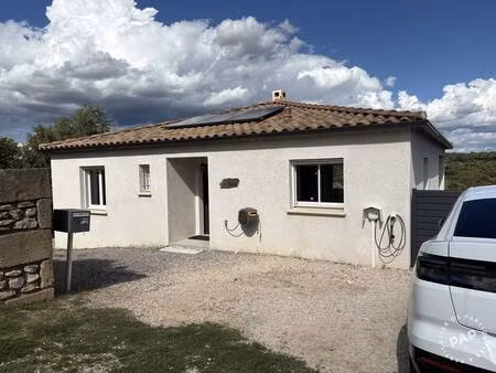 collias (30210)