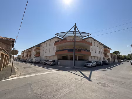 appartement t2 avec terrasse et stationnement - vendu loué -