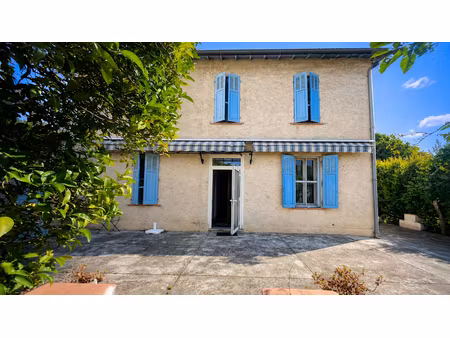 vente maison 6 pièces 121 m² à la seyne-sur-mer (83500)  420 000 €