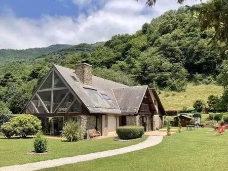 maison de prestige de 306 m2 en vente juzet-de-luchon  occitanie