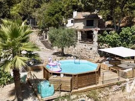 vente maison à solliès-toucas (83210) : à vendre / 35m² solliès-toucas