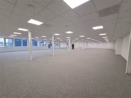 location bureaux ploufragan 22440 138m² à 1550m²