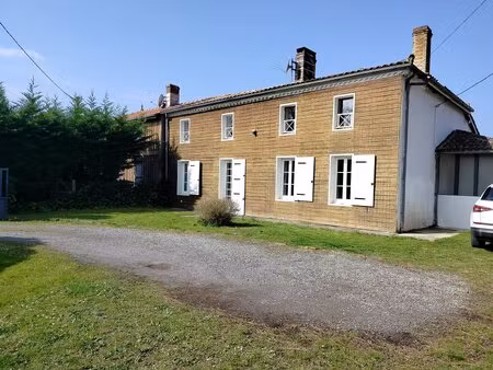 belle et grande bâtisse landaise idéale maison de vacances pour grande famille