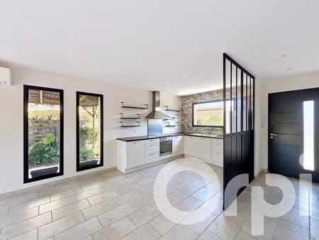 maison 3 faces plain-pied à vendre canohès