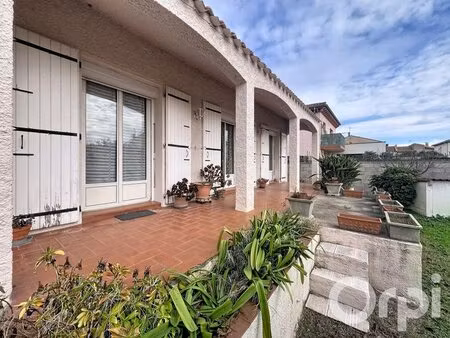 maison 4 faces  4 chambres sur parcelle de 671 m²