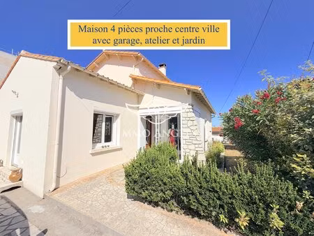 maison 4 pièces  vie de plain pied à 1km du centre ville