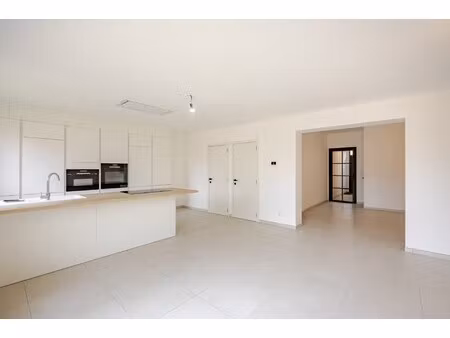 huis te koop in lede met 4 slaapkamers